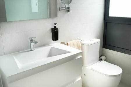 Apartamento De 3 Dormitorios Piscina Y Parking Calpe Exterior foto