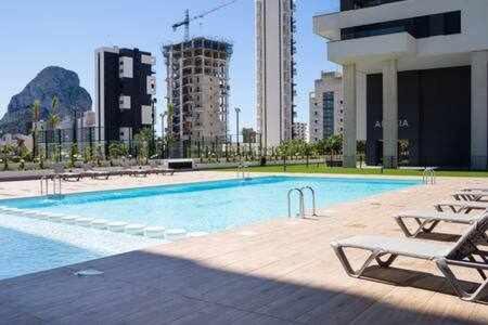 Apartamento De 3 Dormitorios Piscina Y Parking Calpe Exterior foto
